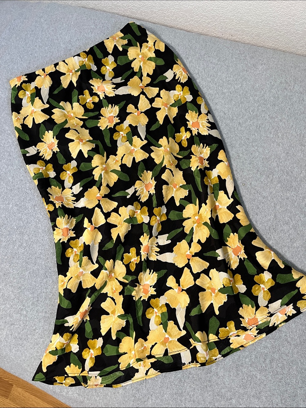 Y2K Roolee A-Line Midi Skirt Small Dark Floral  Romantic Grunge